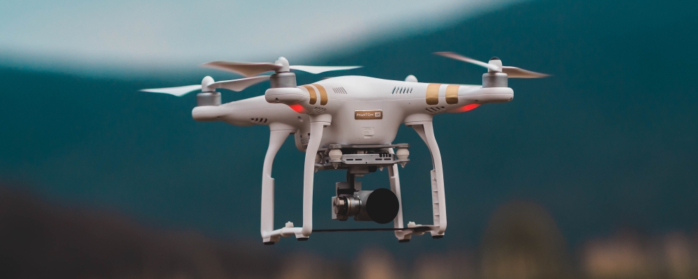 Use of drone to transportation in medical, commercial, utility sector